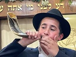 BOWLING: John Deuire perfect in Academy action