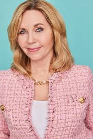 The Practice" Mr. Hinks Goes to Town (TV Episode 2000)