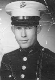 Can someone edit this photo to change the background?