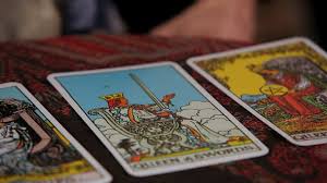 This makes the numbers and the suits more important. How To Read The 4 Queens Tarot Cards Youtube