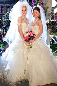 First Look Jaime King And Rachel Bilson S Hart Of Dixie Wedding Dresses Hart Of Dixie Wedding Dresses Rachel Bilson