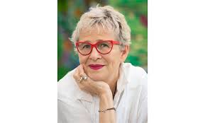 Rewind: Scenes from the Past