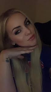 Crystal Oconnor's Instagram, Twitter & Facebook