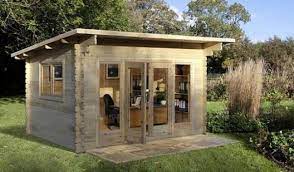 un abri de jardin design differents archzine fr abris de jardin design abri de jardin jardins en bois