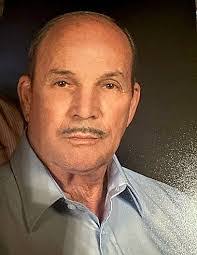 Candice Weeks's Instagram, Twitter & Facebook