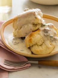 Biscuits And Gravy Without Sausage Easy Biscuits And Gravy Recipe Spoon Fork Bacon Recipe Biscuits And Gravy Spoon Fork Bacon Recipes