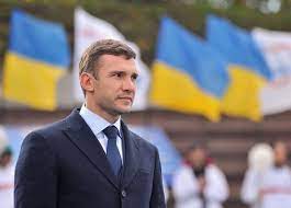 Follow me for updates from the authentic #7!. Aus Schewtschenko Stellt Sich Ein Interessanter Trainer Heraus Er Hat Den Stil Der Ukrainischen Nationalmannschaft Verandert Den Kader Verjungt Will In Mailand Arbeiten Yarmolenko Oleksandr Zinchenko Team Ukraine