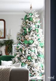 A Christmas Tree Fit For The Emerald City Emerald Green Christmas Tree Christmas Chir Green Christmas Tree Decorations Green Christmas Tree Green Christmas
