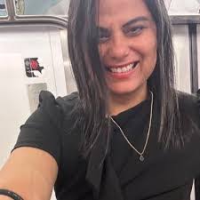 Alisha Bean's Instagram, Twitter & Facebook