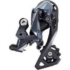 Le groupe ultegra reste une des meilleures références pour les cyclistes passionnés ou professionnels. Derailleur Arriere Shimano Ultegra R8000 11v Shimano Decathlon