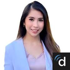 Ellen Dominguez's Instagram, Twitter & Facebook