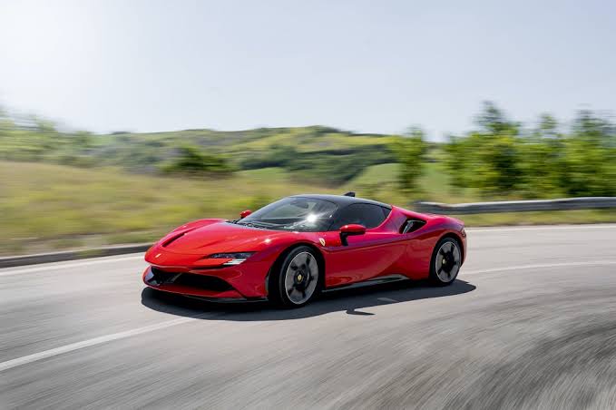 Ferrari SF90 Stradale 2020