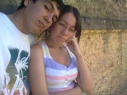 Feliz cumple, mi amor. Gracias por todo este camino transitado y por hacer  más linda cada etapa de esta vida. Te deseo lo mejor hoy y en cada paso que  elijas. Te