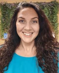 Renee Perrone's Instagram, Twitter & Facebook