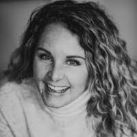 Lori Steckler's Instagram, Twitter & Facebook