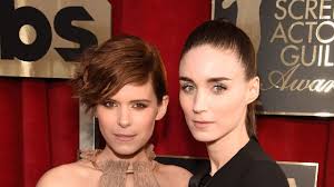She began focusing on acting when she appeared in student films in nyu. Kate And Rooney Mara S Sag Awards 2016 Hair And Makeup Look Vogue