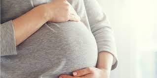 Perdarahan saat mens dan perdarahan yang terjadi saat hamil adalah dua kondisi yang berbeda. Muncul Darah Setelah Berhubungan Intim Saat Hamil Berbahayakah Parenting Dream Co Id