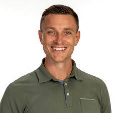 Dana Yeary's Instagram, Twitter & Facebook