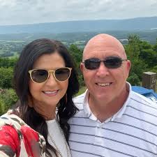 Who is the best salon for hair extensions in Cookeville, TN?