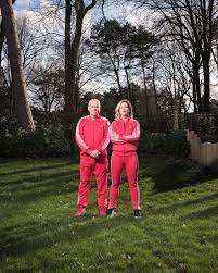 Samen hebben ze twee kinderen en drie kleinkinderen. Een Gesprek Met Evert En Carrie Ten Napel Dat Mijn Dochter Bij Op1 Zit Daar Werd Ik Emotioneel Van De Volkskrant