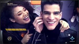 Nelson Carrera "Robarte un beso"