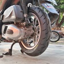 Ukuran ban maksimal honda vario 150 terbaru velg via www.pertamax7.com. Rumah Ban Motor Piaggio Medley 150 Feat Maxxis Victra Facebook