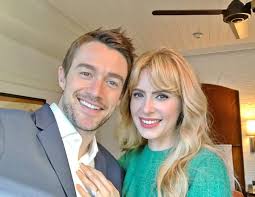 Happy 5th wedding 💒 anniversary 💍 to Robert Buckley and his wife Jenny  Wade❣️🎉🎊💐 “robertearlbuckley: Five years ago today this beauty and I  tied the knot. Since then, she's turned our house