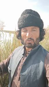 At first, I will blow up the uncle.😂