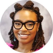 Amanda Zaleski's Instagram, Twitter & Facebook