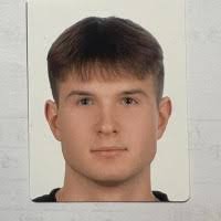 60+ perfiles de «Banik»