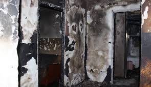 O explozie în constanța a declanșat panica în rândul locatarilor unui bloc. Explozie Intr Un Bloc Din ConstanÅ£a Pagube Materiale 30 De Persoane Evacuate Patru Persoane Transportate La Spital Galerie Foto