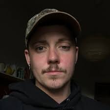 Alex Humphreys (@al________ex)