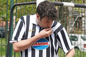 Róbert puzsér (born october 24, 1974) is a hungarian publicist, anchorman, editor, and social critic. Puzser Robert Megosztotta Velemenyet Blogunkkal Juventus Fc Blog