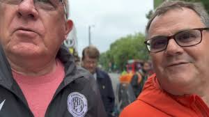 Yesterday evening myself and Alan Howard headed down into London to see the  legendary guitarist Robin Trower in concert at the Islington Assembly  Hall., En Route we got talking about a date 25 years ...