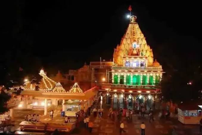 उज्जैन के महाकाल मंदिर में आधी रात को गूंजे गोलियों के धमाके! हथियारबंद NSG कमांडो ने संभाला मोर्चा, जानिए क्या था पूरा मामला