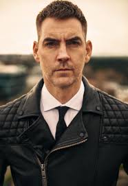 Au coeur de la tempête (Téléfilm 2008)