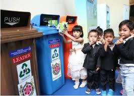 Tong kitar semula merupakan salah satu bahan dalam proses kitar semula iaitu bagi proses pengasingan. Portal Kerajaan Negeri Selangor Darul Ehsan