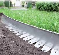 Eco-friendly Material L-shaped Grass Stone Isolation Belt Garden Soil Separator Lawn Separator