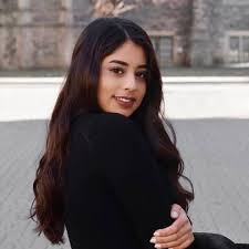 Actual spanish people from spain sometimes ha. The 19 Best Products For Latina Hair Types To Try In 2021 Hair Com By L Oreal