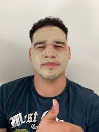 Ma bon, ta ki ta pasando na Kòrsou ei anto? Èniwei, Giovanni ku Datchenko a  bel Danny awo'i sake fo'i spa pa bise ku otro siman djadumingu e mester  mèldu pa resumí