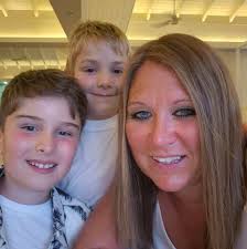 I am looking for the lemonade for my son, does anyone know where they are  instock to order online ideally? Thanks