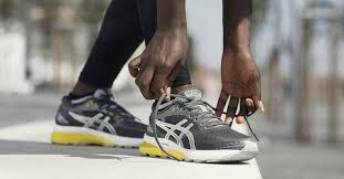 Ll➤ large choix produits running et chaussure running en stock ✅ alltricks le distributeur n°1 de vos des team running homme et femme se créent, de nombreux blogs de runners et runneuses partageant pour en savoir plus, retrouver notre comparatif des meilleures chaussures de running. Comparatif Les 7 Meilleures Chaussures De Running Blog Alltricks