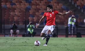وحققت طلعت مصطفى مبيعات عقارية بقيمة 4.4 مليار جنيه خلال النصف الأول من العام الجارى رغم الظروف الاحترازية المطبقة منذ مارس الماضى بينما يشغل شقيقهم الثالث هانى طلعت مصطفى منصب عضو مجلس إدارة تنفيذى. Ø¨Ø¹Ø¯ Ø¥ØµØ§Ø¨ØªÙ‡ ÙÙŠ Ù…Ø¨Ø§Ø±Ø§Ø© Ù…ØµØ± ÙˆØªÙˆØ¬Ùˆ Ù‡Ù„ ÙŠÙ„Ø­Ù‚ Ù…Ø¯Ø§ÙØ¹ Ø§Ù„Ø£Ù‡Ù„ÙŠ Ø¨Ù†Ù‡Ø§Ø¦ÙŠ Ø¯ÙˆØ±ÙŠ Ø§Ù„Ø£Ø¨Ø·Ø§Ù„ Ù…Ø¨Ø§Ø´Ø± Ø¨Ù„Ø³