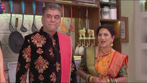 Agga Bai Sasubai S Abhijeet And Asawari S Throwback Pictures Are Pure Gold Don T Miss Zee5 News Dr girish oak wife photo. agga bai sasubai s abhijeet and asawari