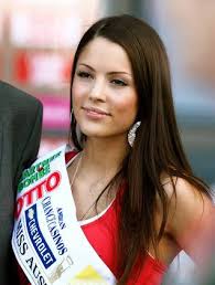 Anna Hammel (Miss Austria 2009) während eines Fußballspiels in Linz,  Österreich