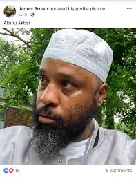 Ladies beware of this man. He's is a narcissist with bipolar. He lures you  in by future faking and pretending to be caring and religious then he  manipulates you. If you ask