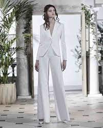 Check spelling or type a new query. Sposa Tailleur Che Passione La Fata Madrina Alessandra Cristiani Tenue Pantalons Idees De Mode Marie