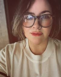 Bailey Moore's Instagram, Twitter & Facebook