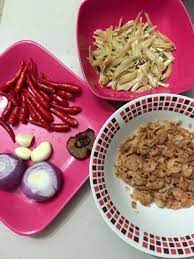 68 likes · 2 talking about this. Cara Cara Buat Sambal Tumbuk Berapi Untuk Peminat Makanan Pedas Semua Semua Semuanya