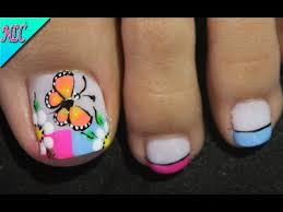 Decorated nails for feet #naildesign. Decoracion De Unas Flor Y Mariposa Diseno De Unas Pies Flor Amarilla Con Mariposa Rosada Artofit